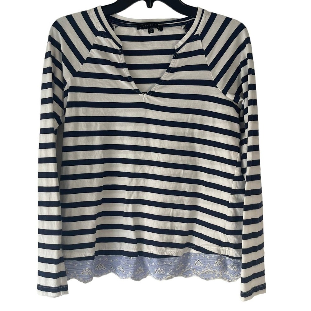 Sanctuary Women's Size‎ Small Striped Navy Cottage Long Sleeve Lace Hem Top